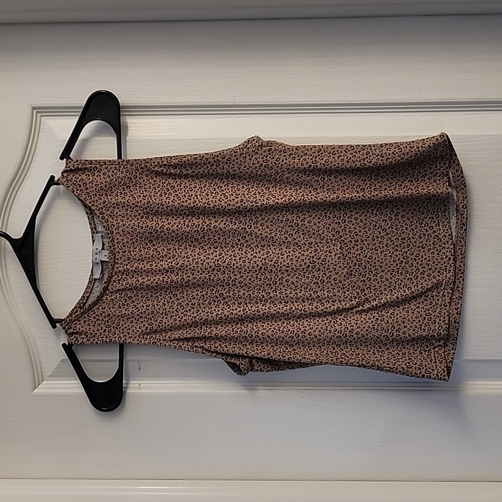 Cheetah print tank top size small